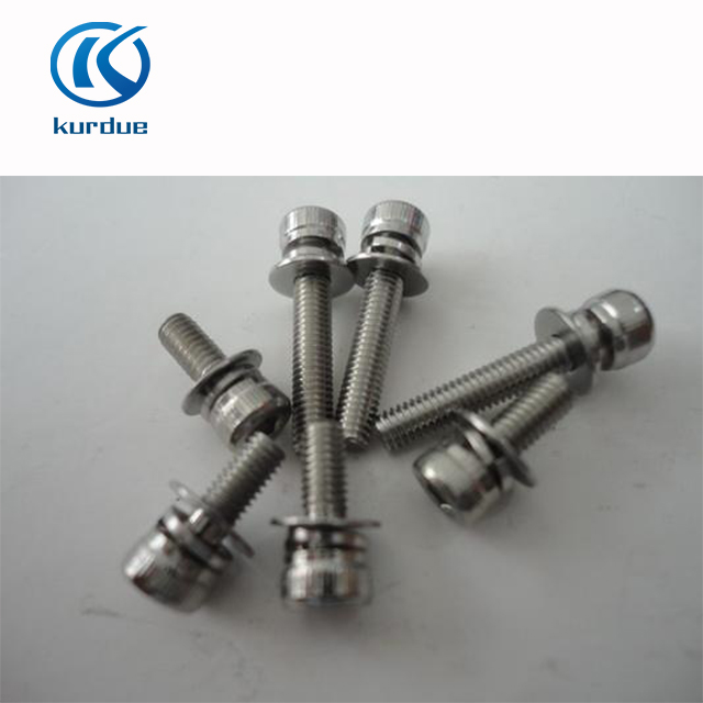 Machine screws with washer